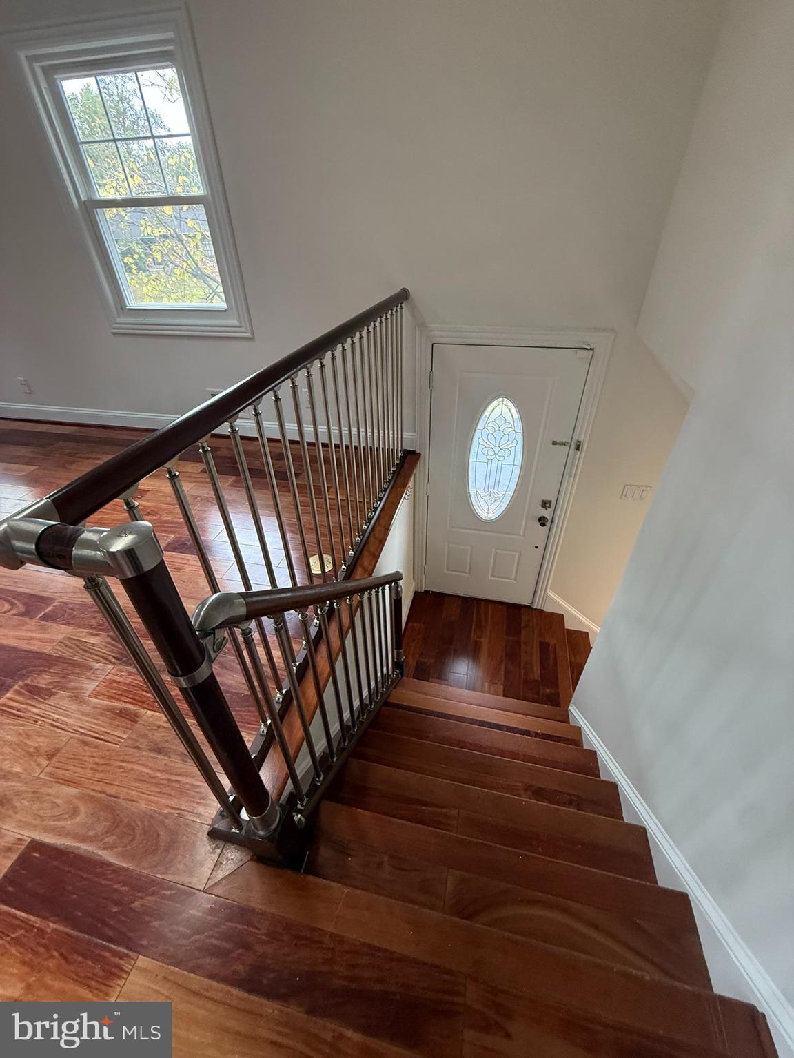 Real estate listing preview #8