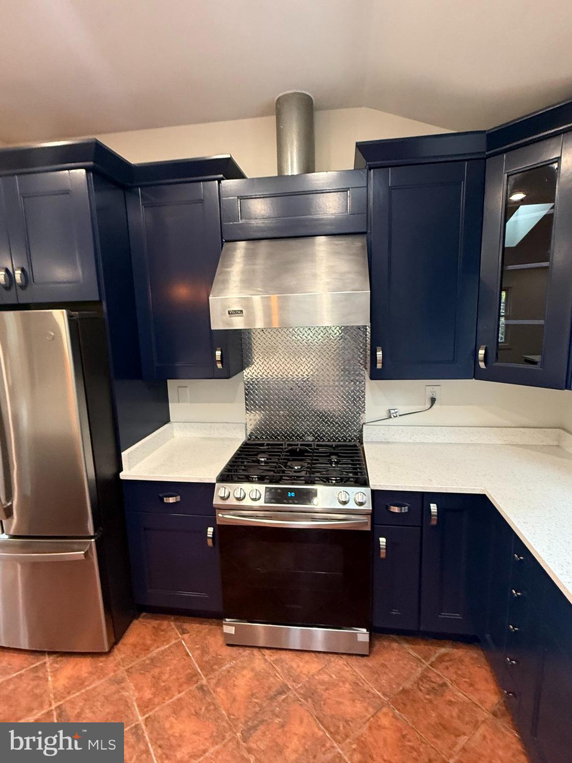 Real estate listing preview #15