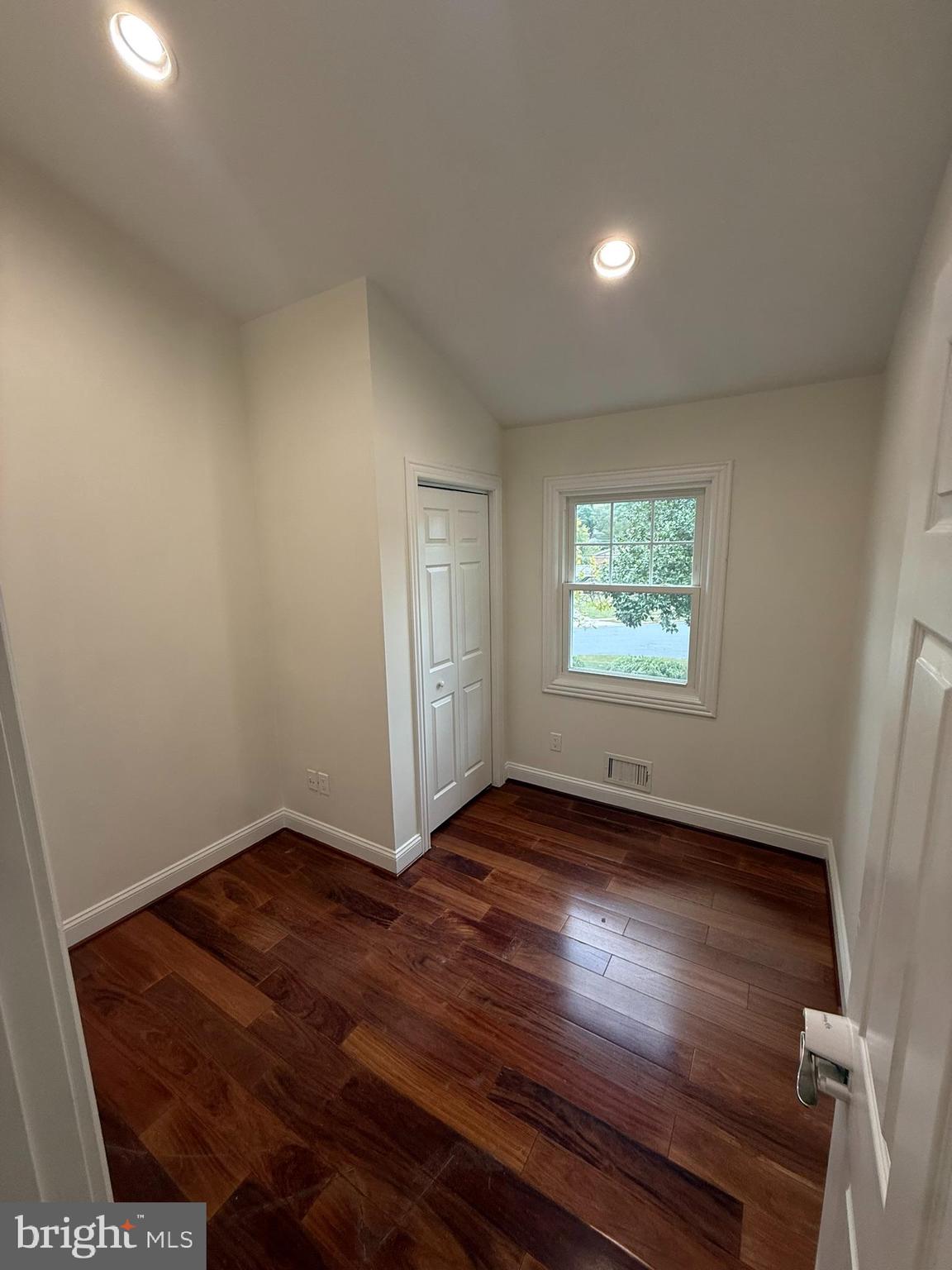 Real estate listing preview #29