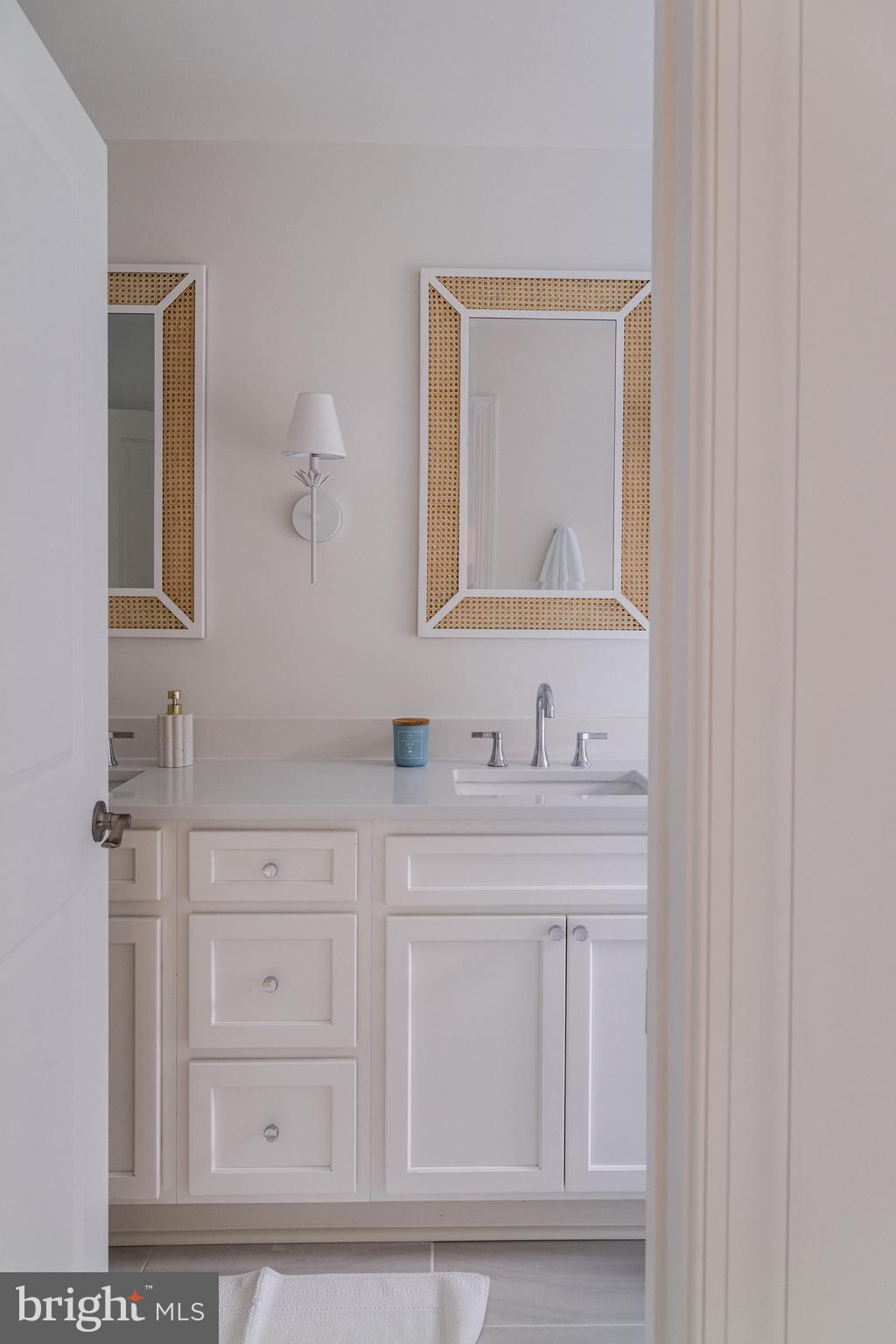 Real estate listing preview #3