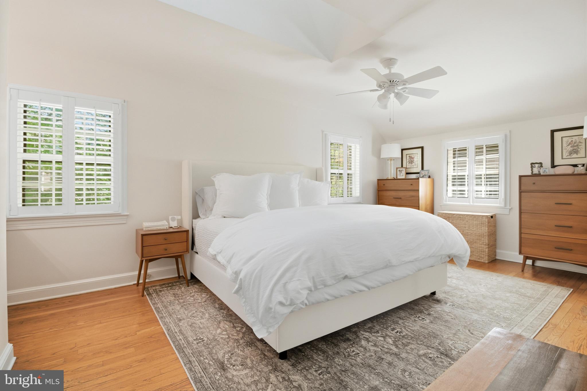 Real estate listing preview #17