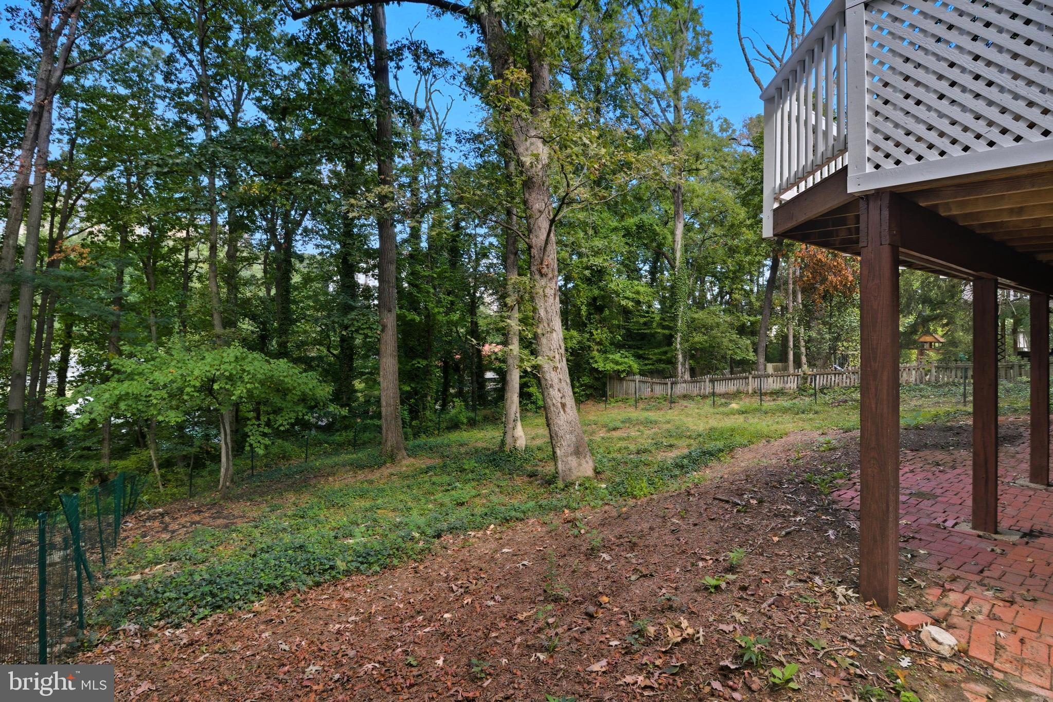 Real estate listing preview #32