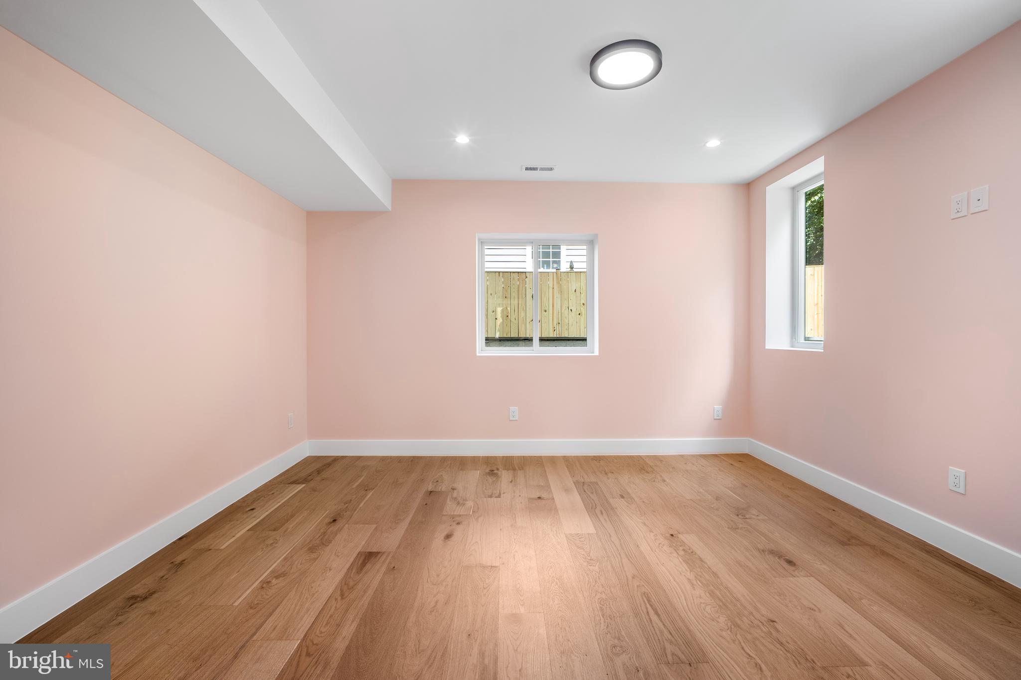 Real estate listing preview #55