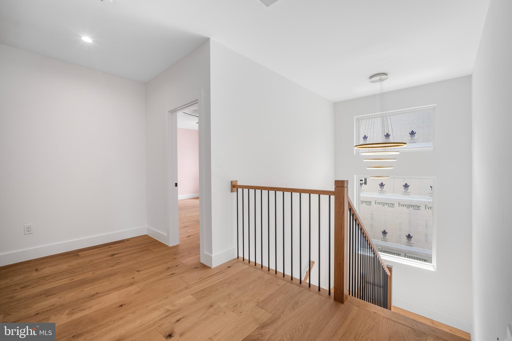 Real estate listing preview #23