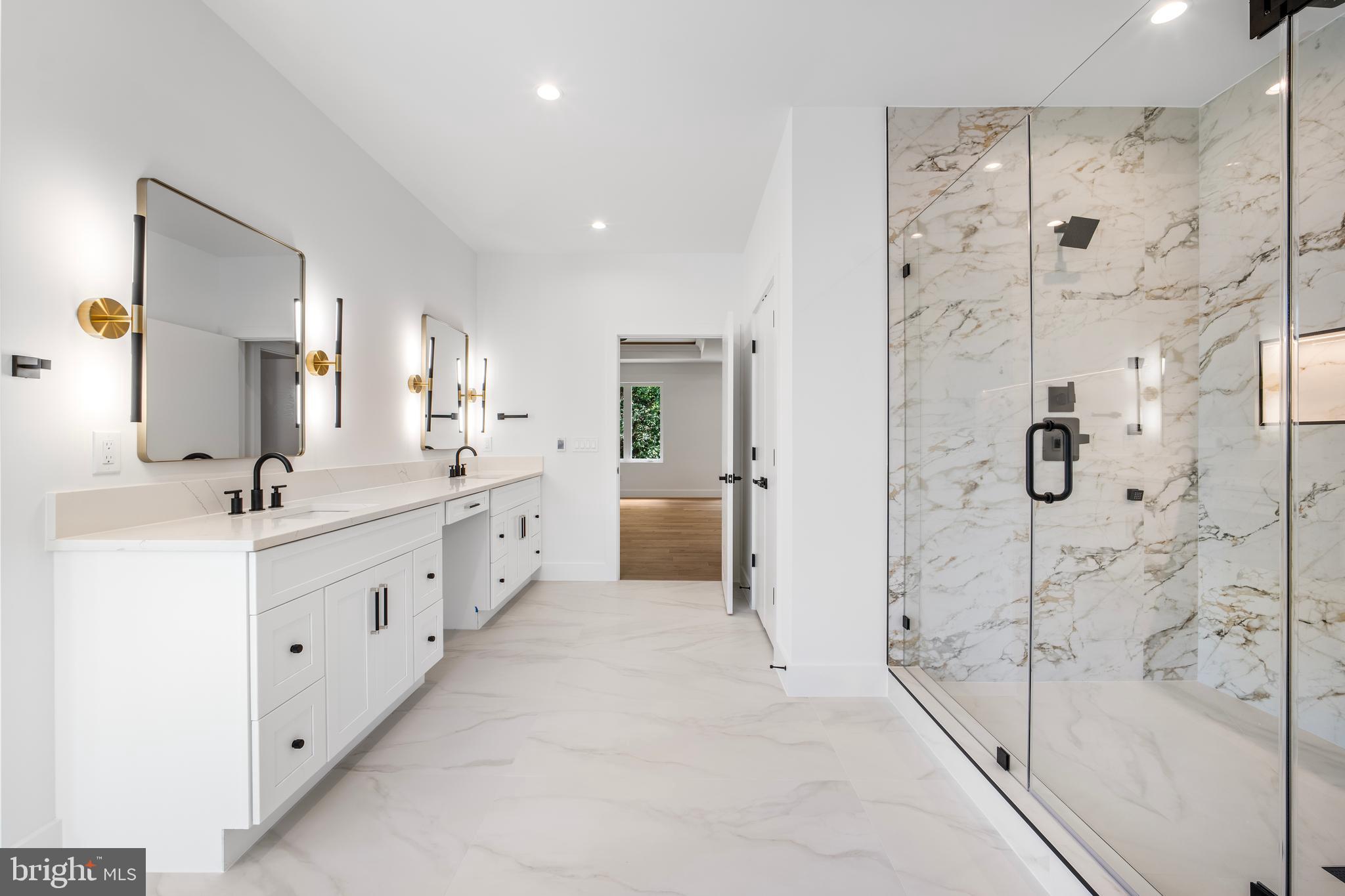 Real estate listing preview #29