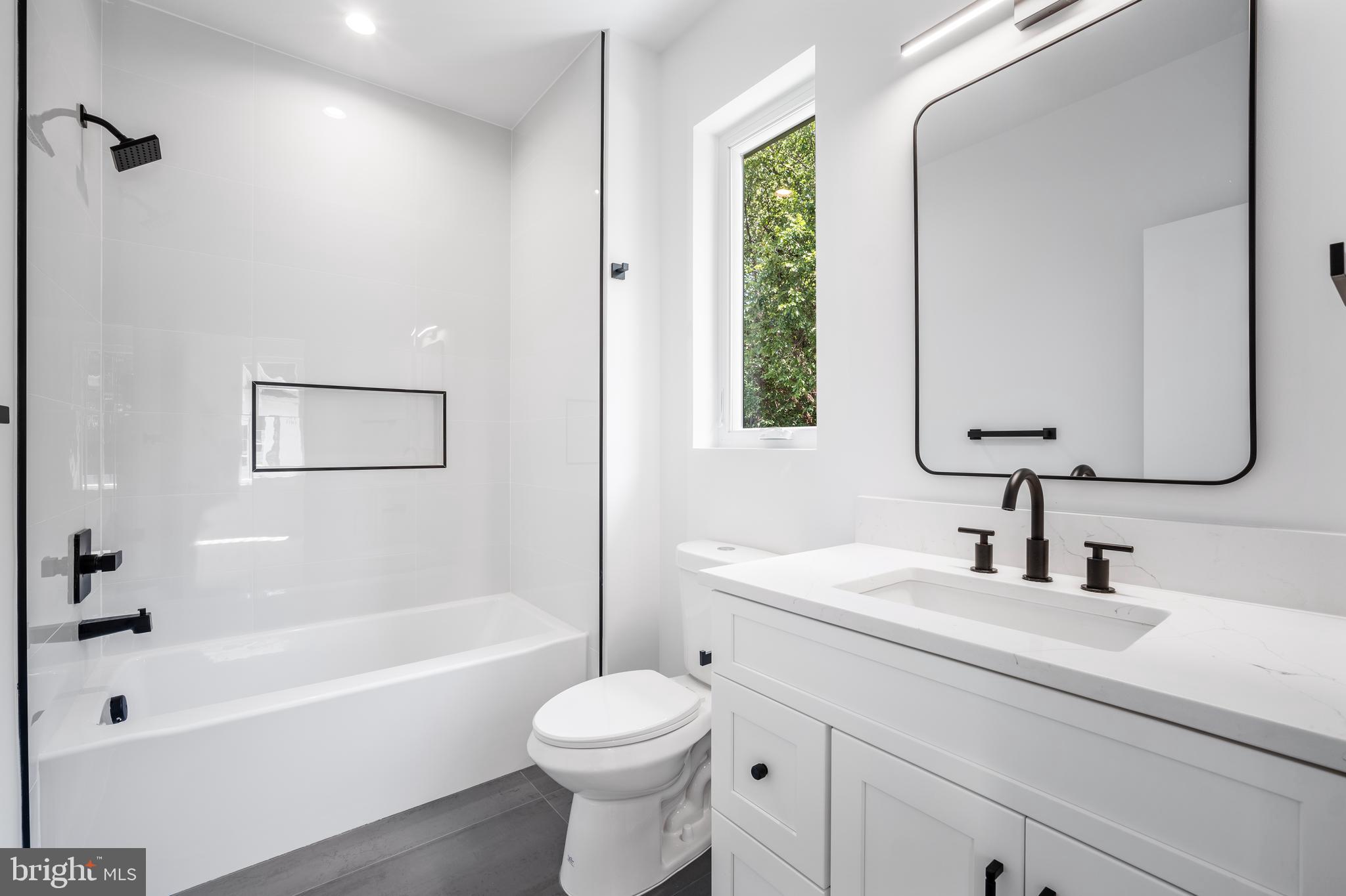 Real estate listing preview #25