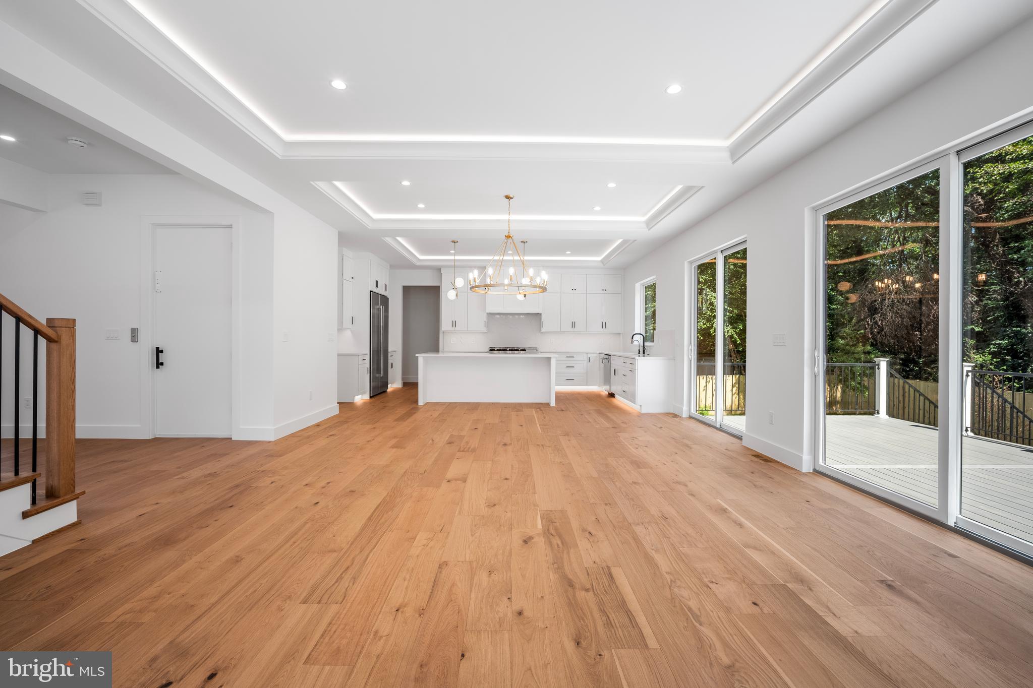 Real estate listing preview #15