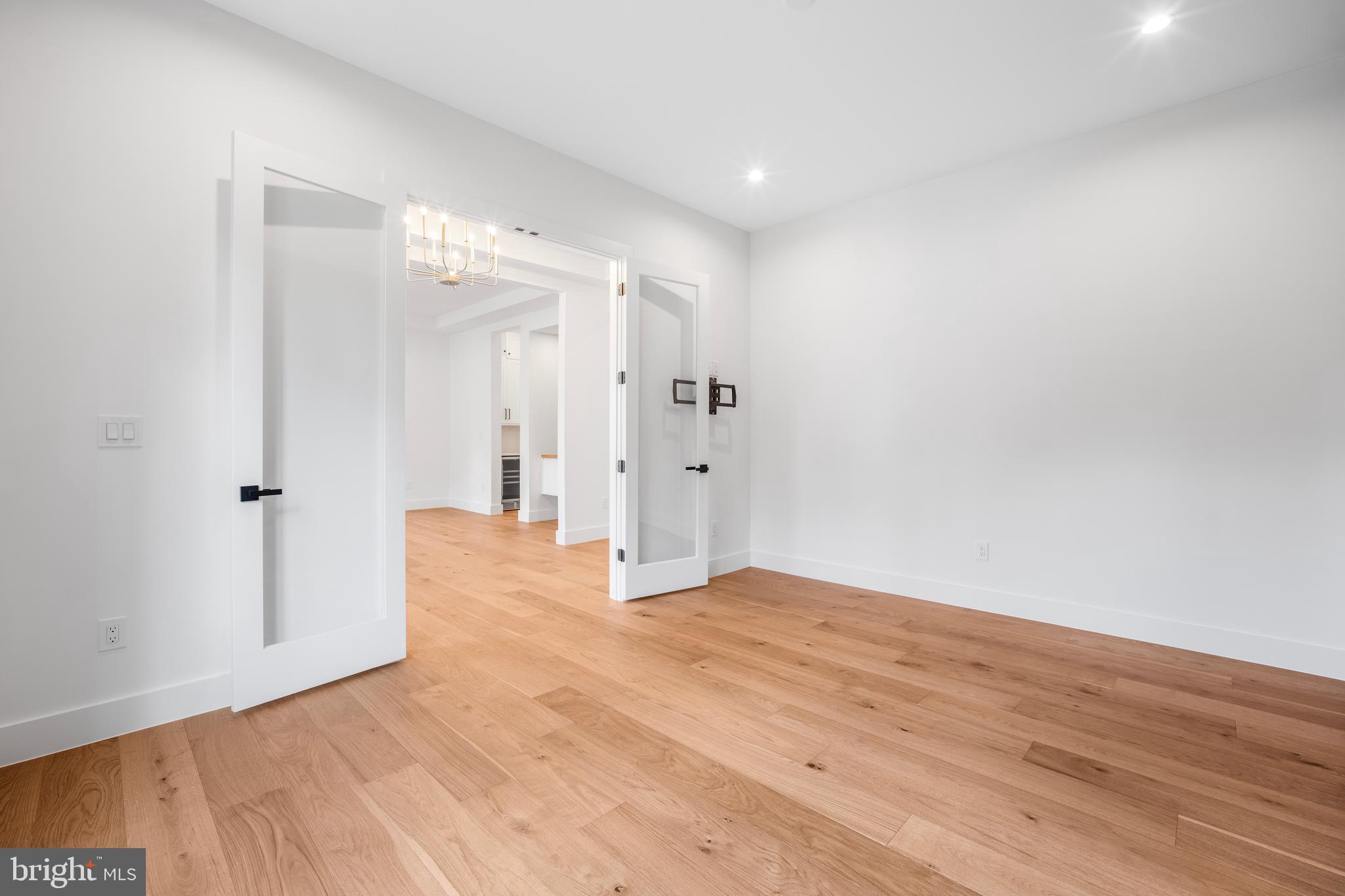 Real estate listing preview #5