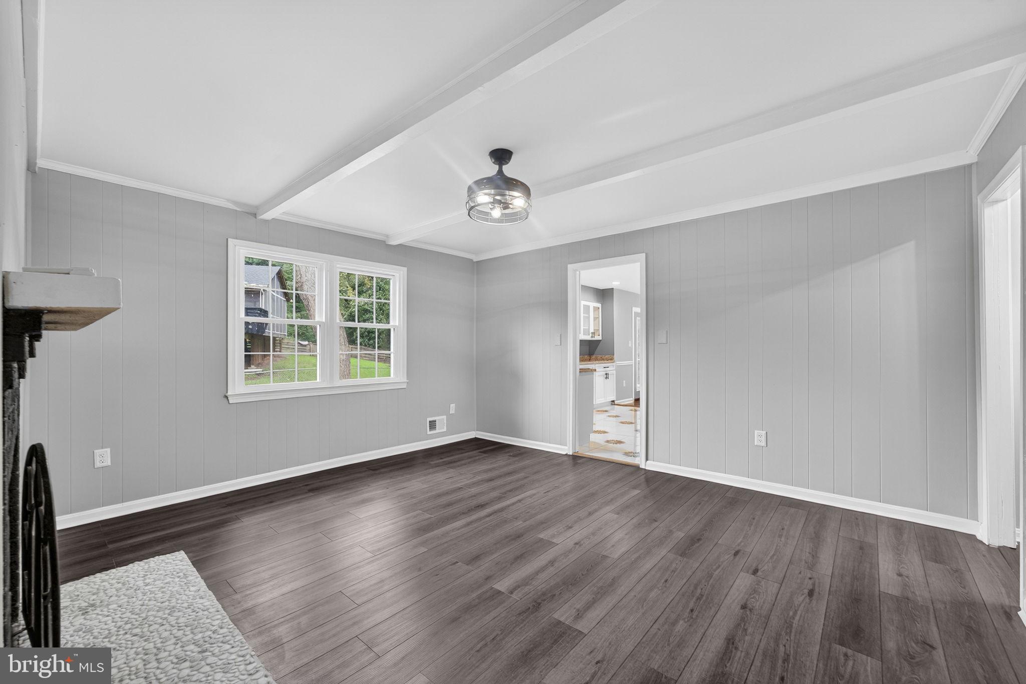 Real estate listing preview #9