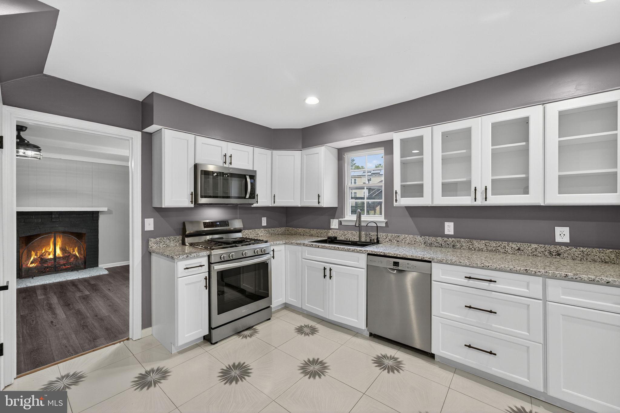 Real estate listing preview #7