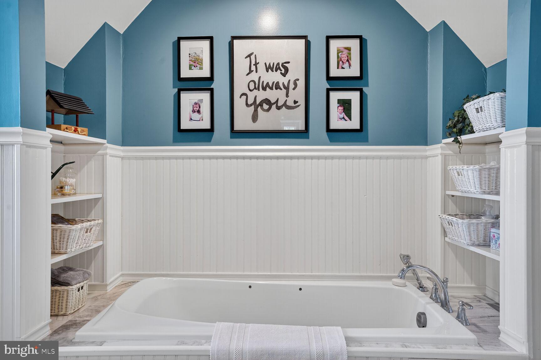 Real estate listing preview #17