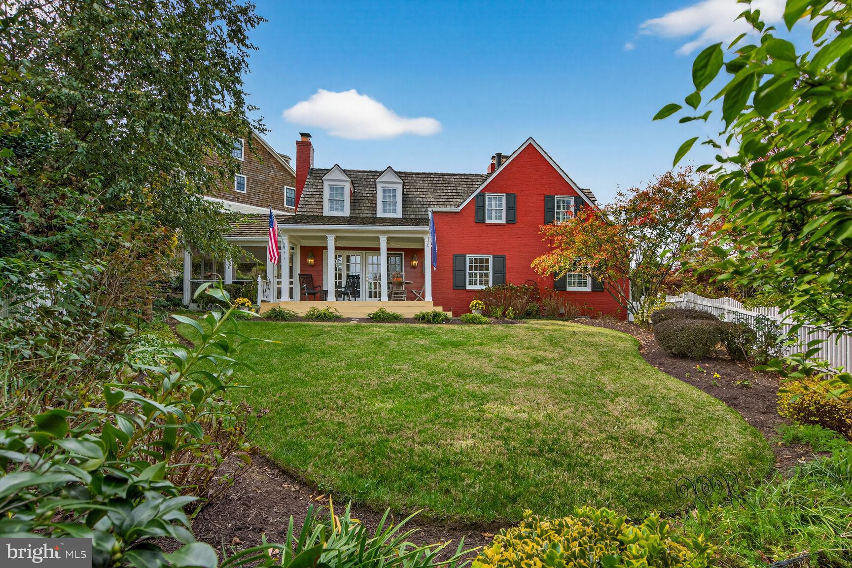 Real estate listing preview #24