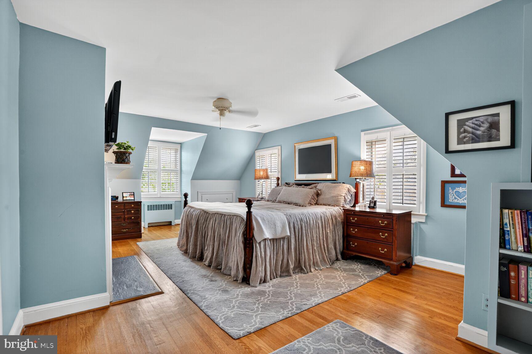 Real estate listing preview #15