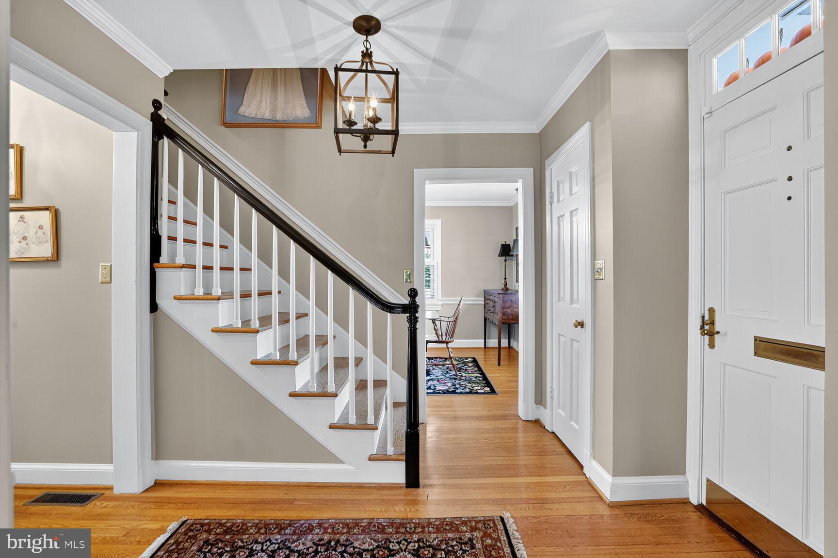 Real estate listing preview #2