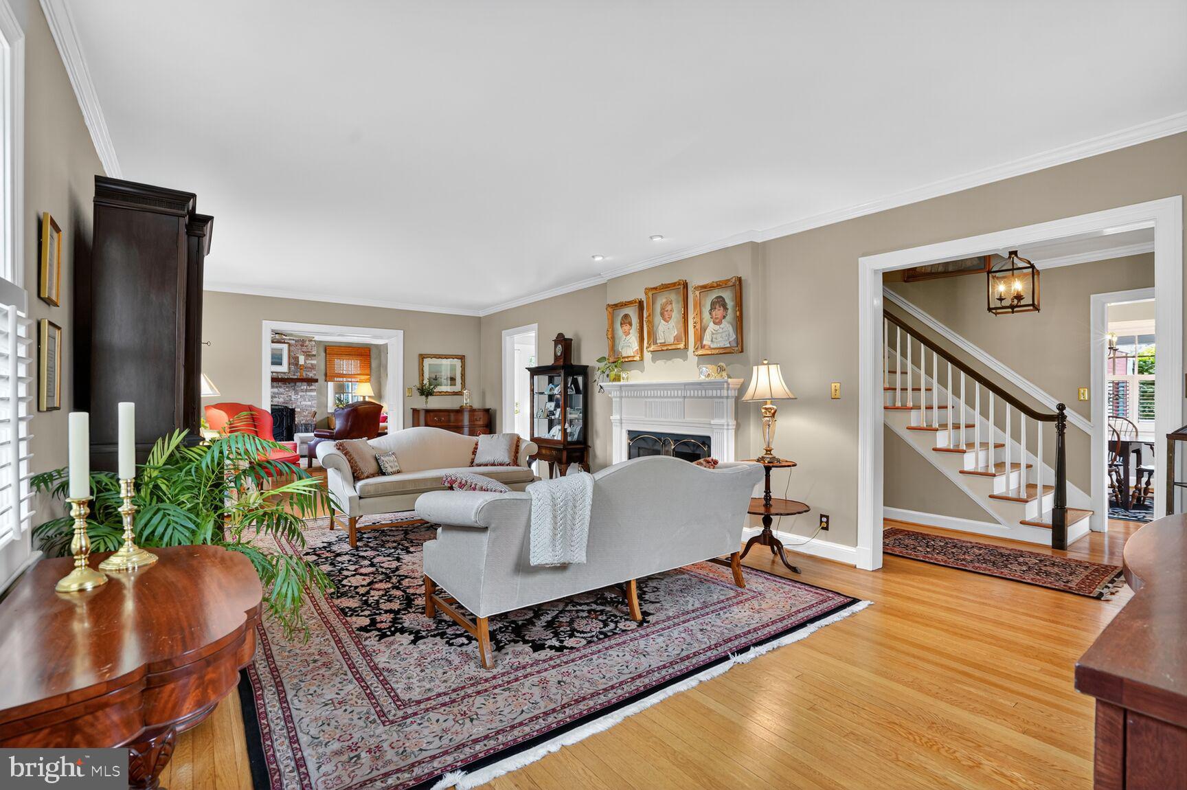 Real estate listing preview #3