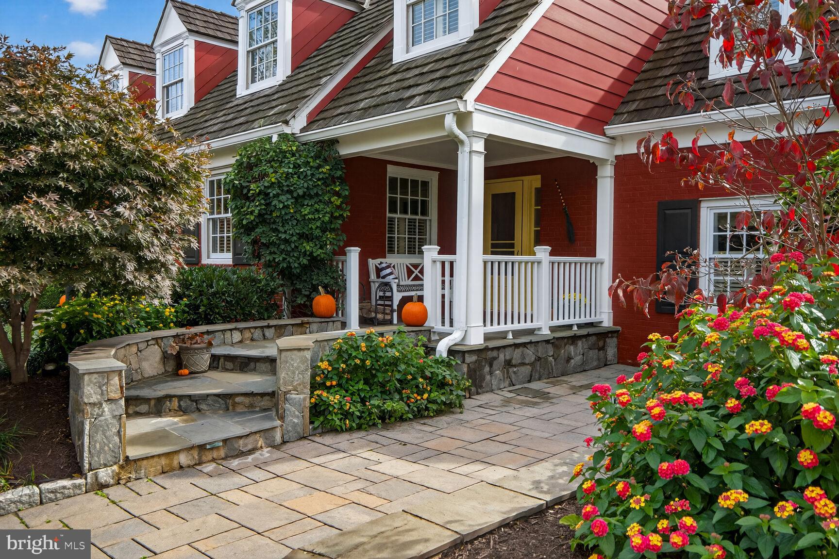 Real estate listing preview #34