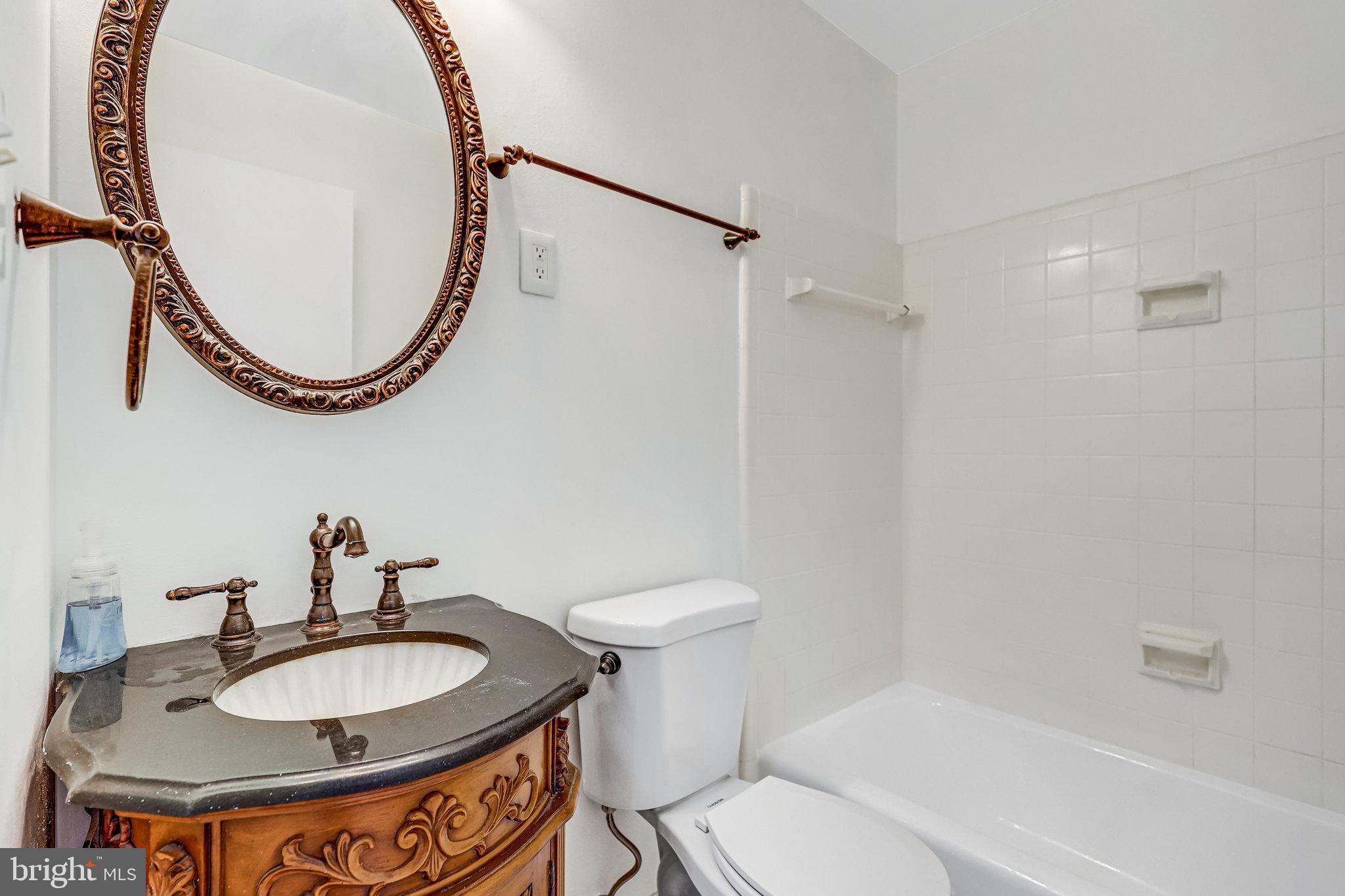 Real estate listing preview #14