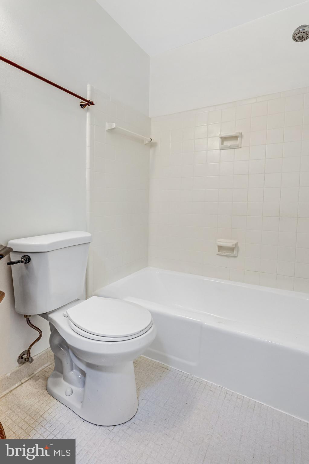 Real estate listing preview #16