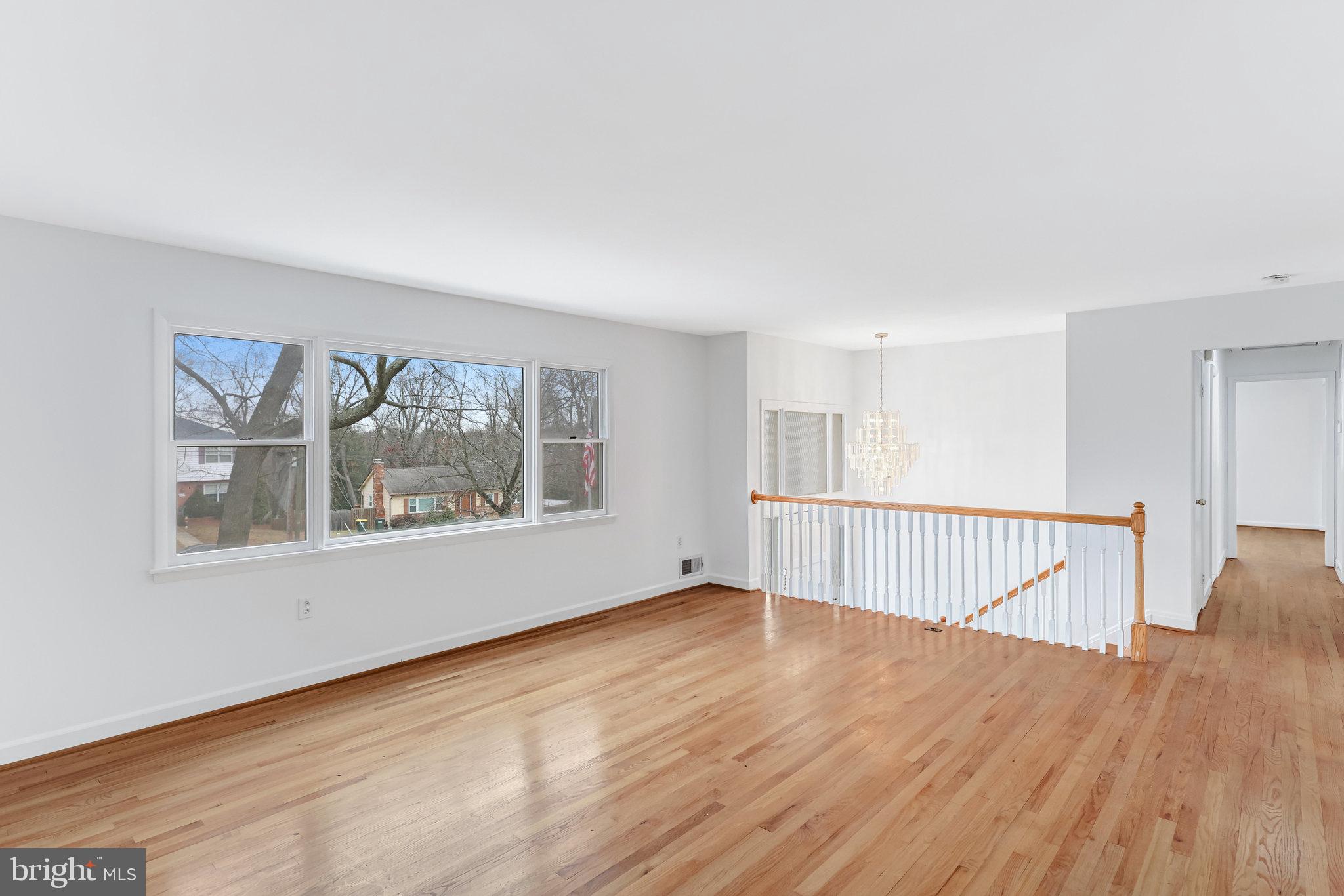 Real estate listing preview #10