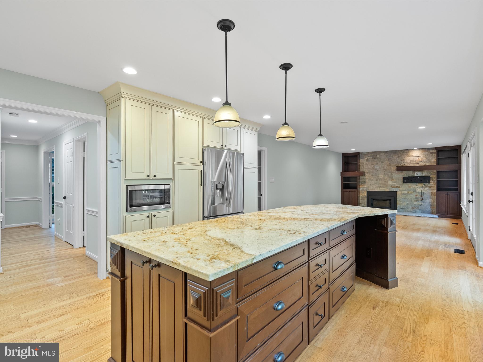 Real estate listing preview #7