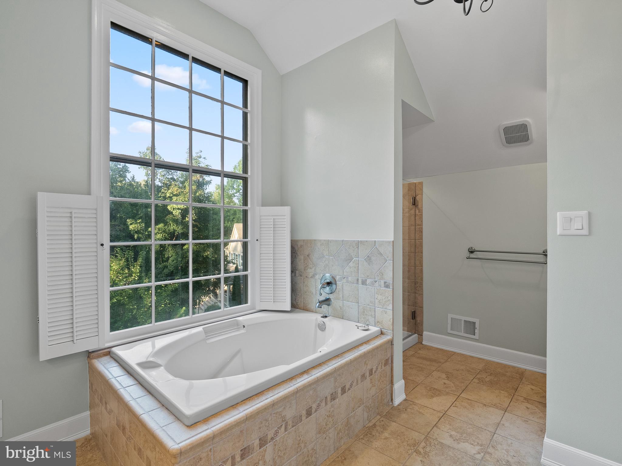 Real estate listing preview #30