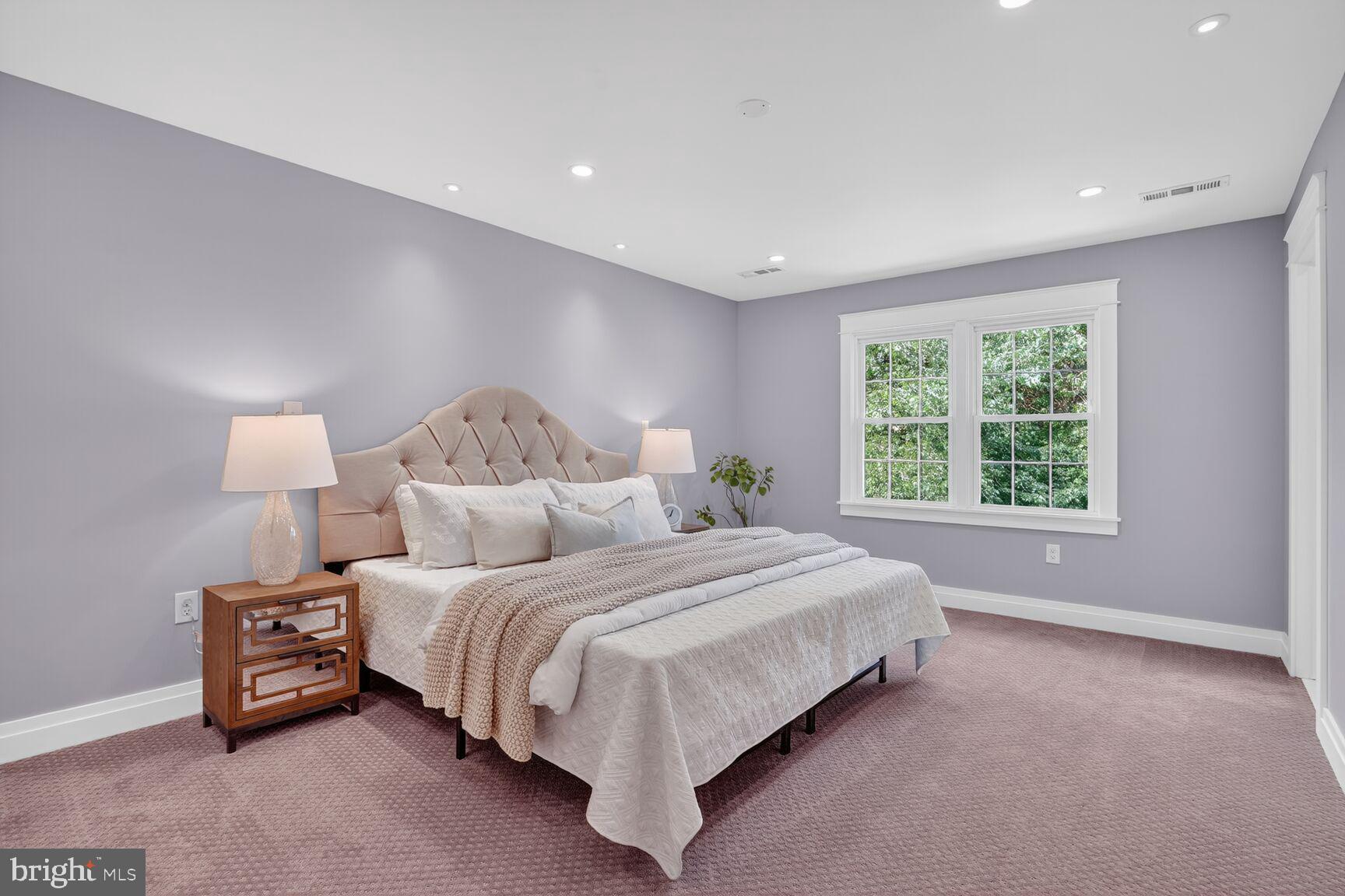 Real estate listing preview #32