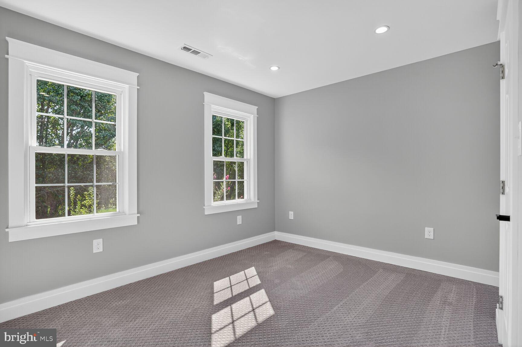 Real estate listing preview #44