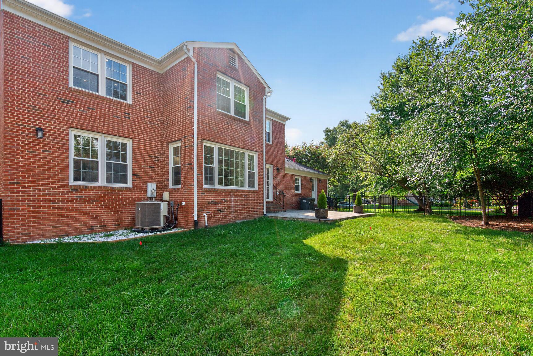 Real estate listing preview #46