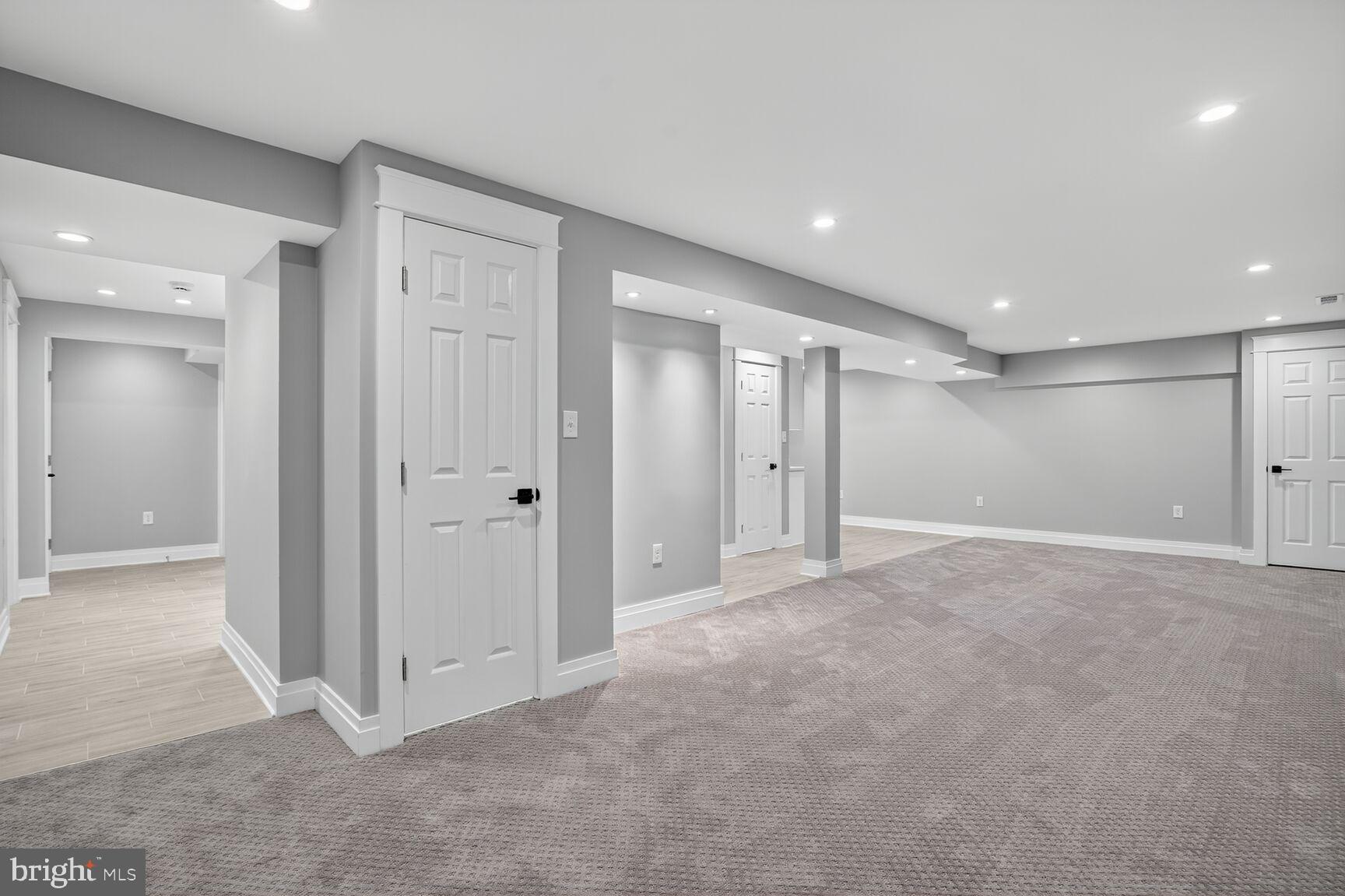 Real estate listing preview #11