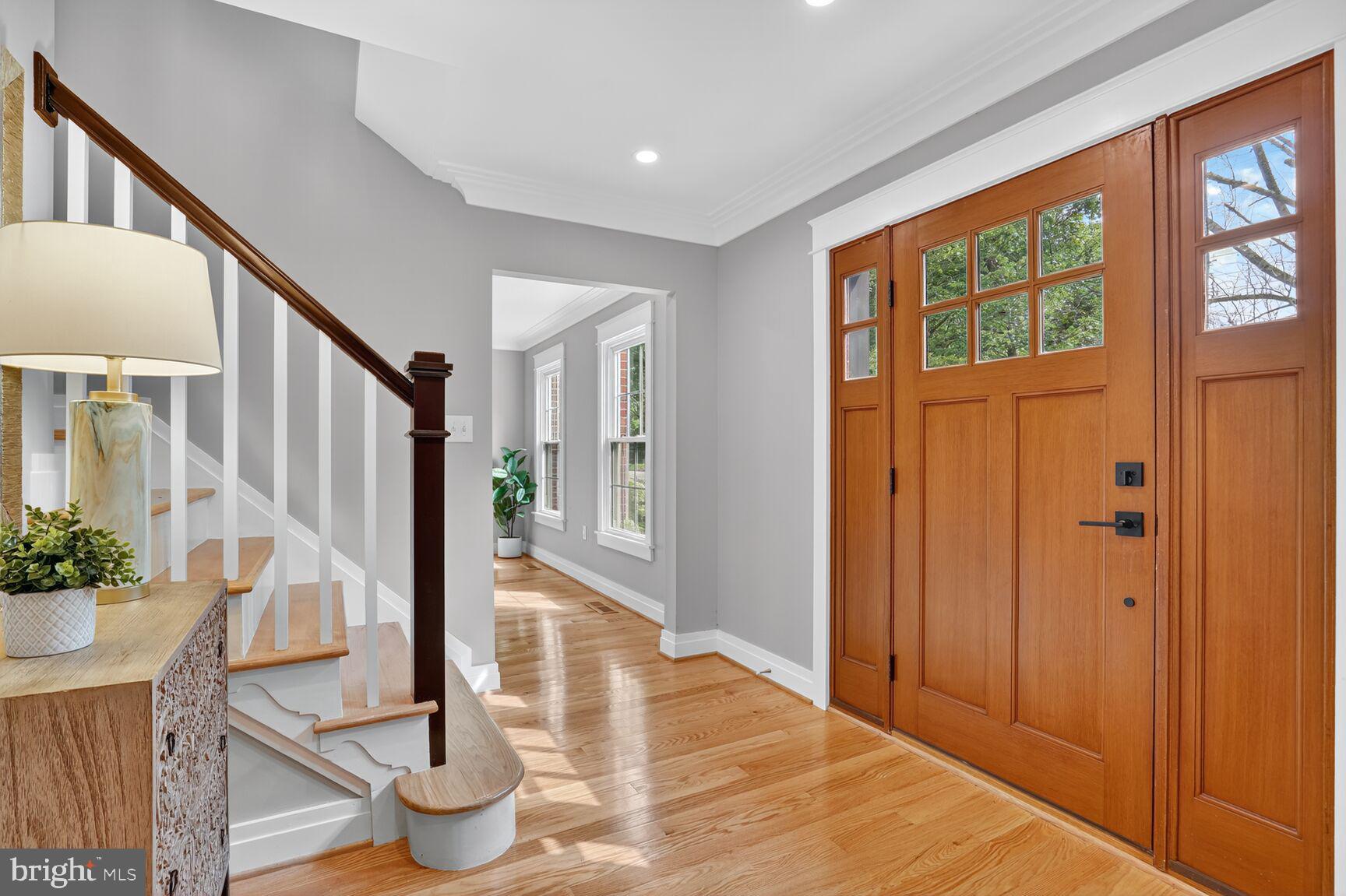 Real estate listing preview #16