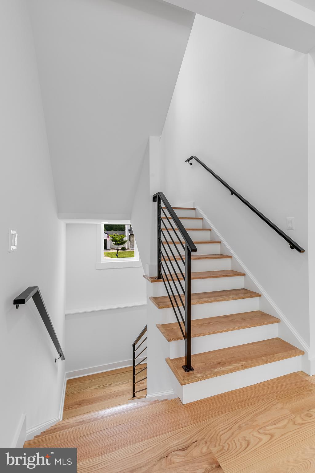 Real estate listing preview #49