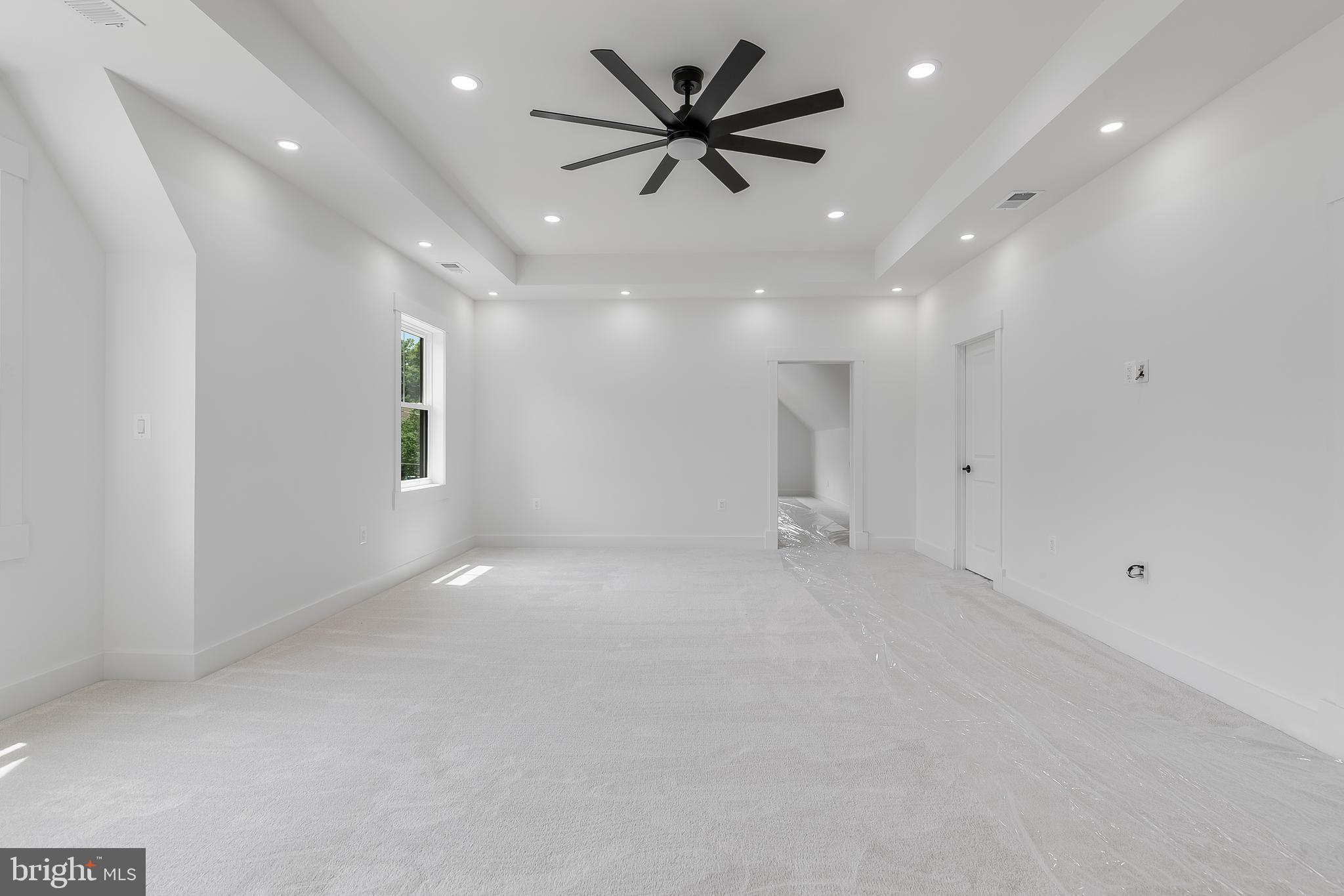 Real estate listing preview #26