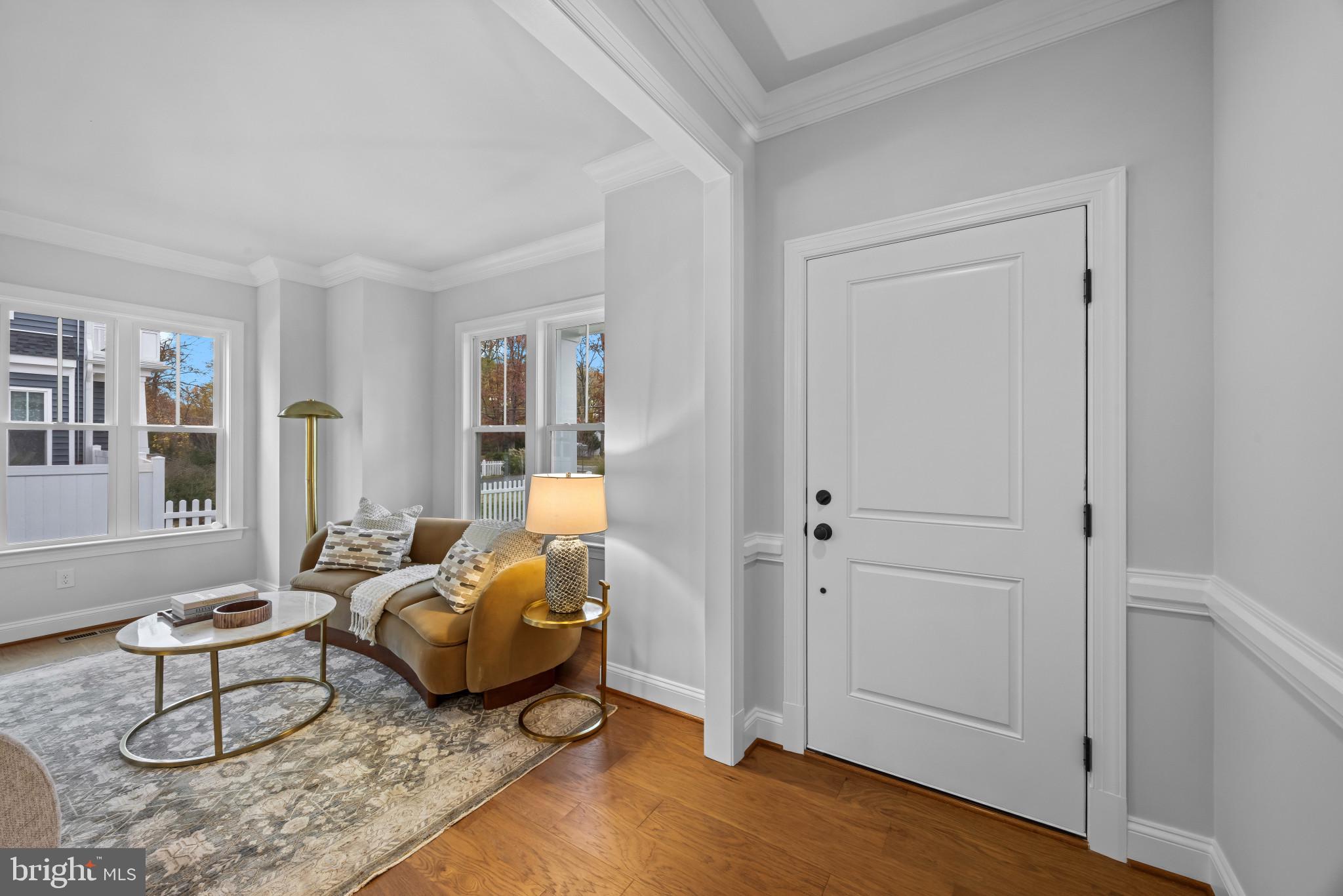 Real estate listing preview #7