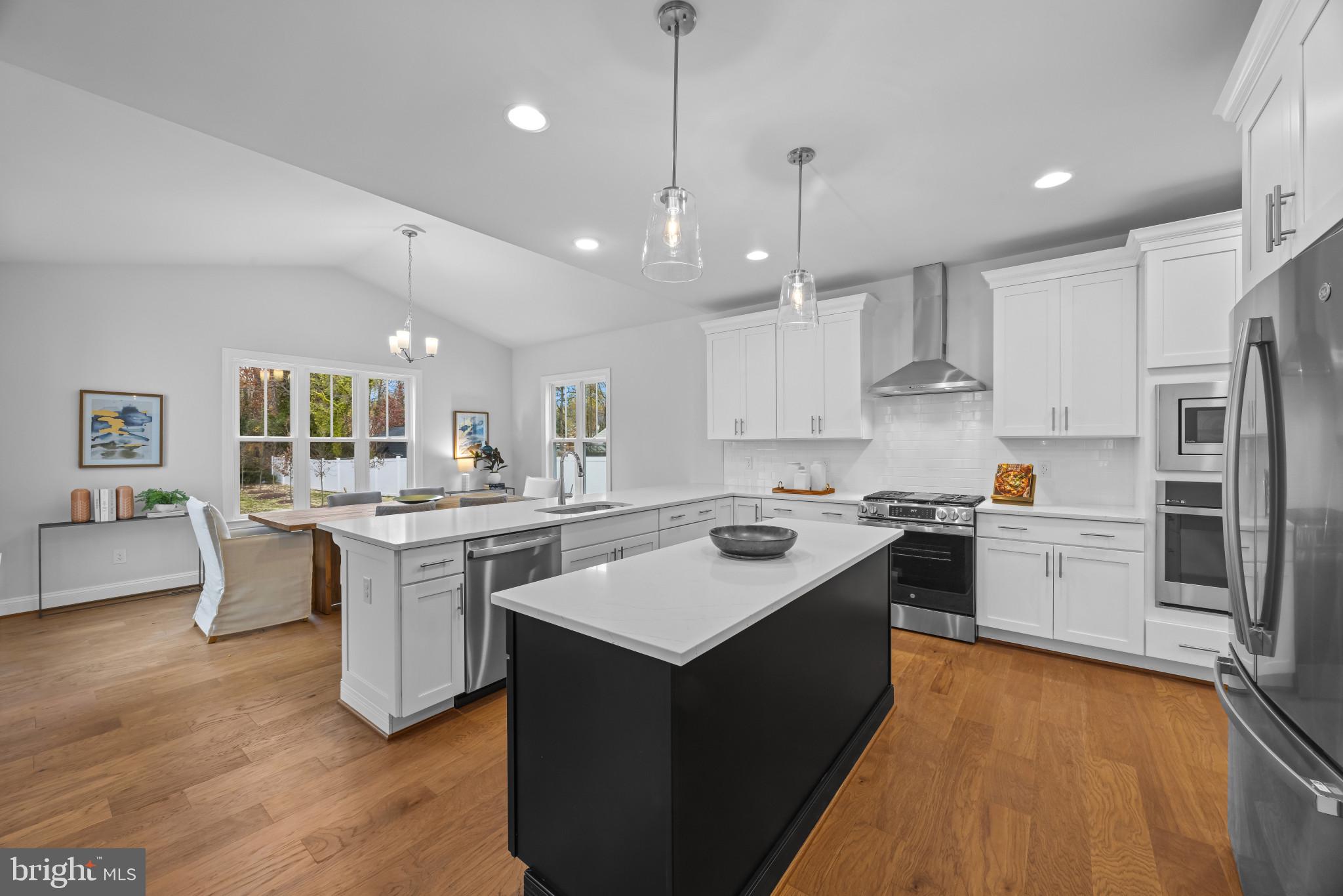 Real estate listing preview #17