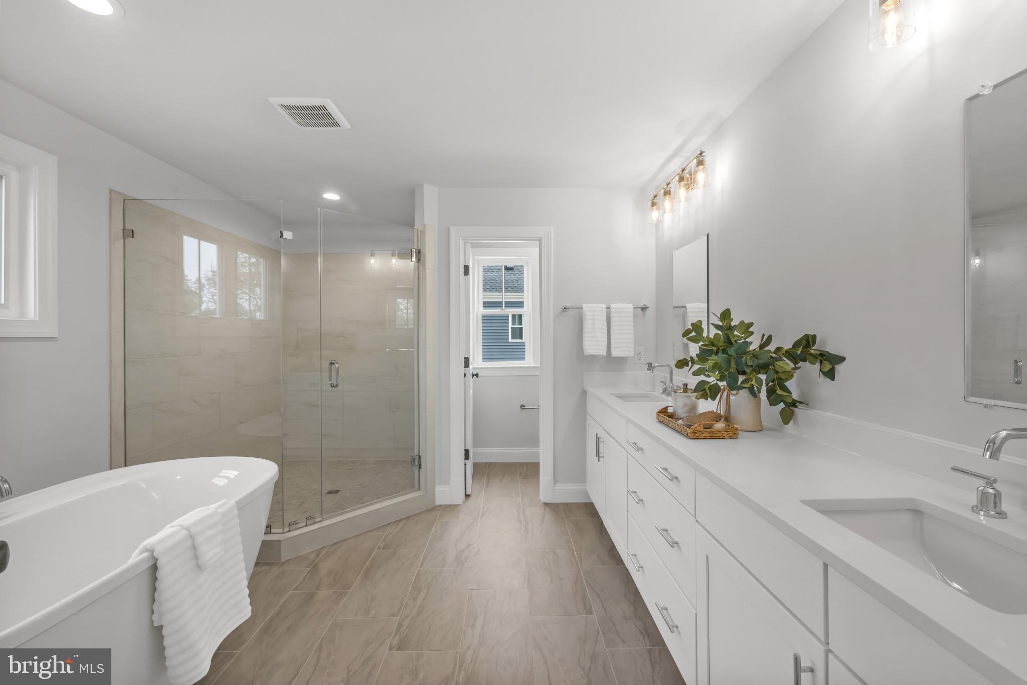 Real estate listing preview #4