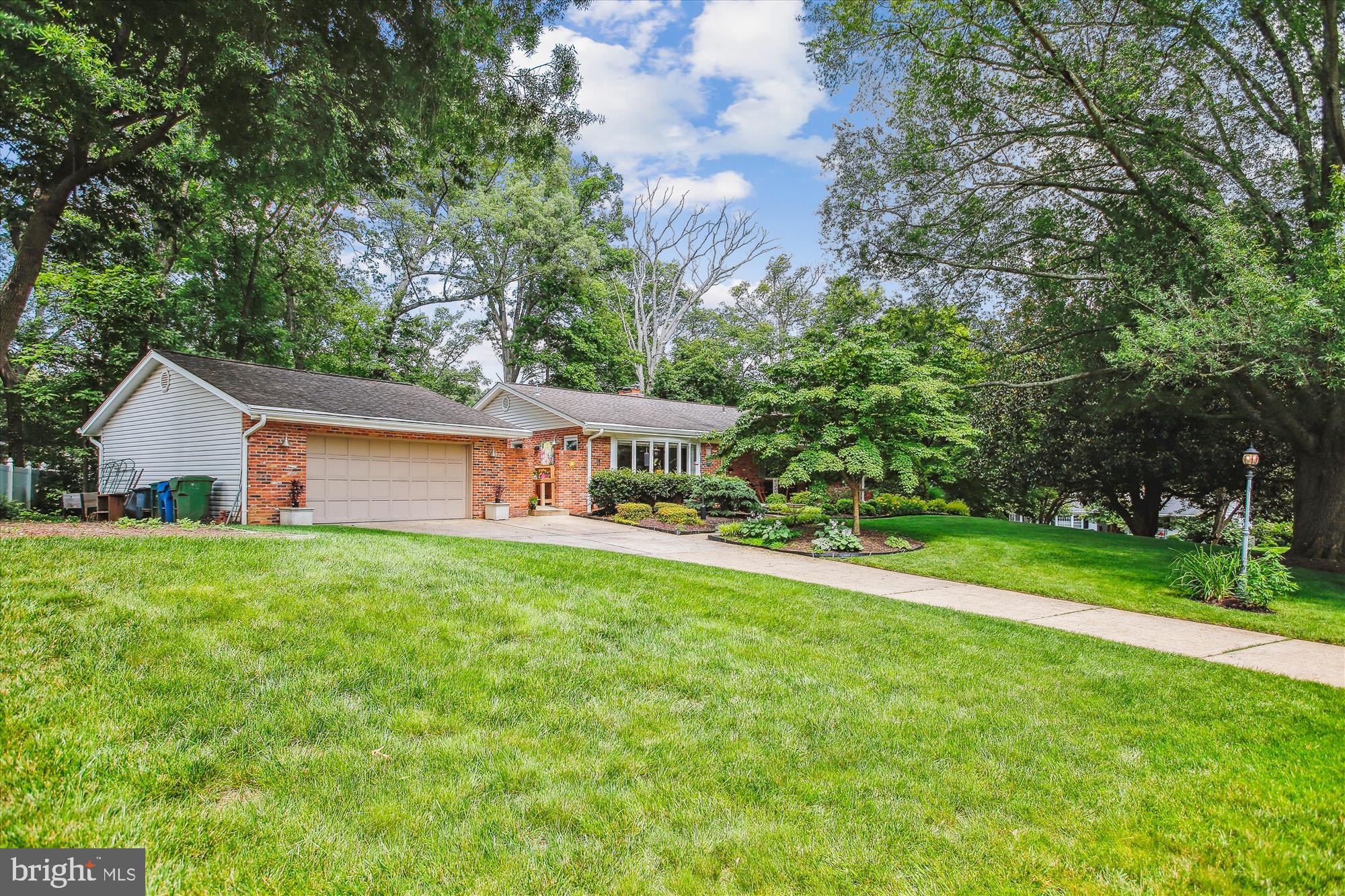 Real estate listing preview #3