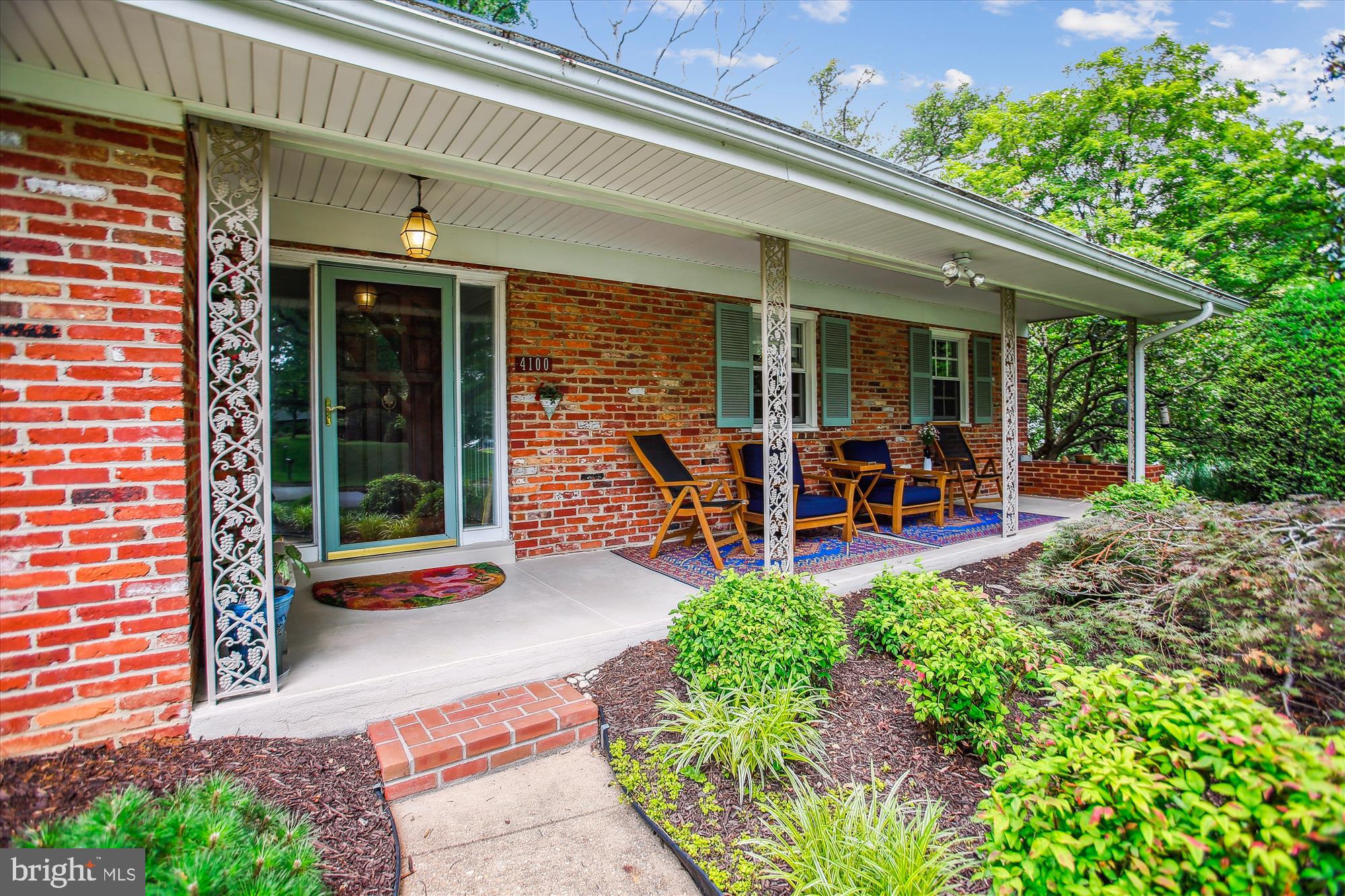 Real estate listing preview #4