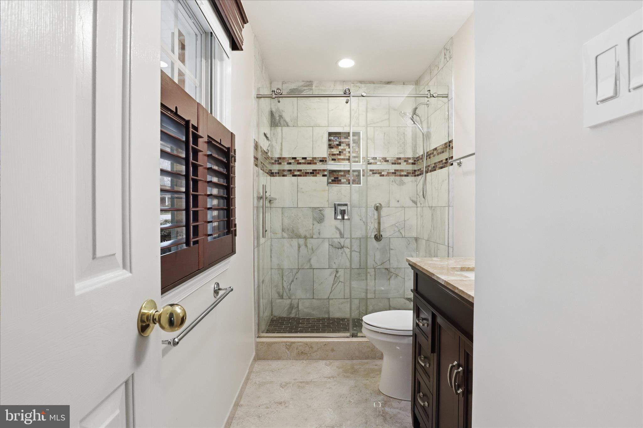 Real estate listing preview #28