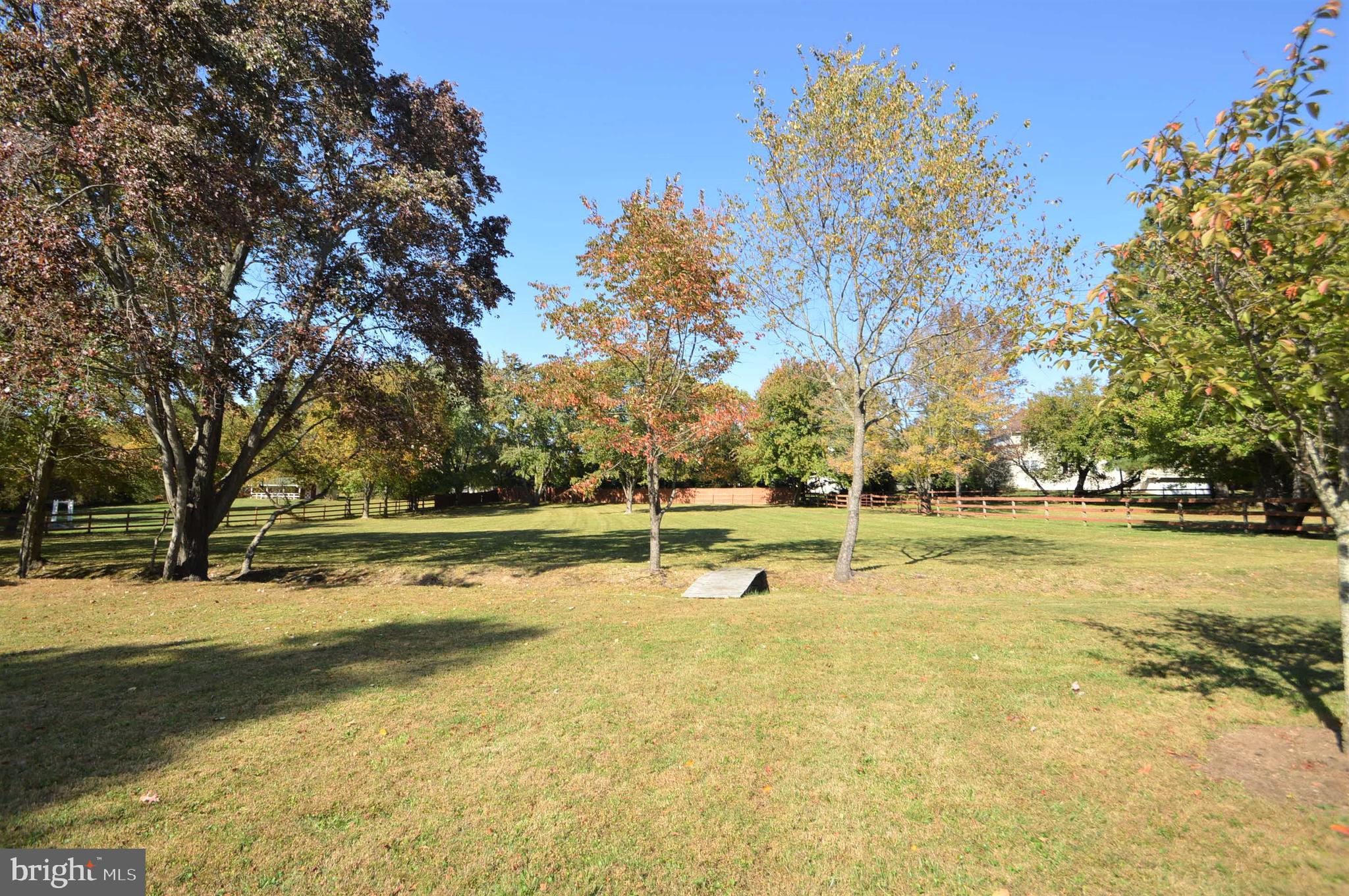 Real estate listing preview #16