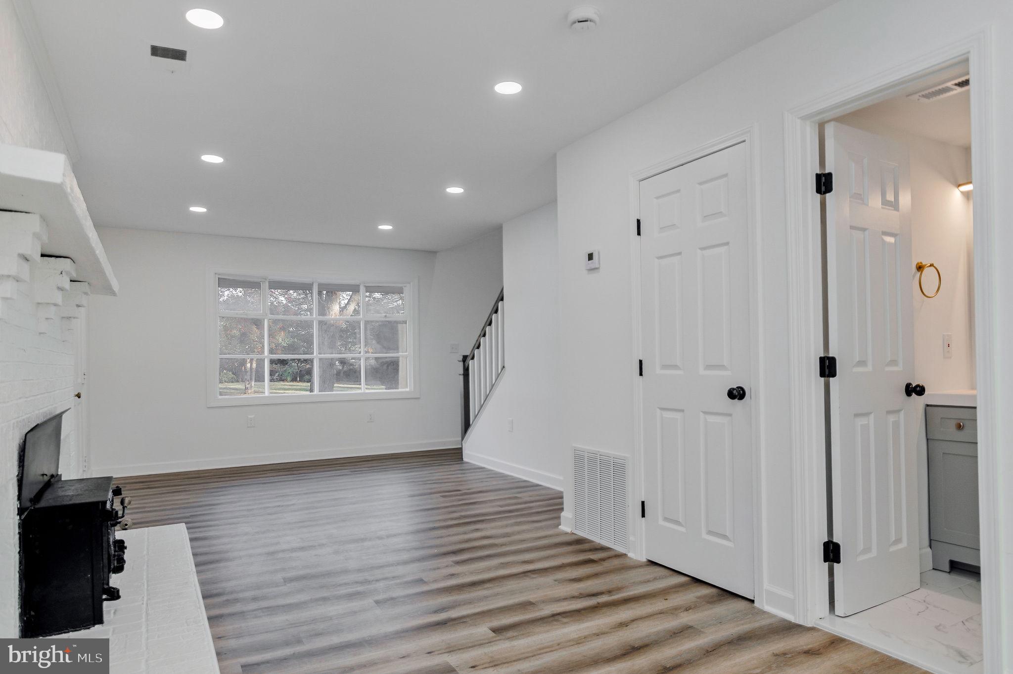 Real estate listing preview #47