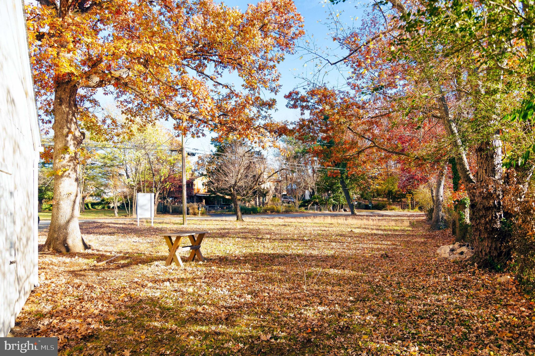 Real estate listing preview #3