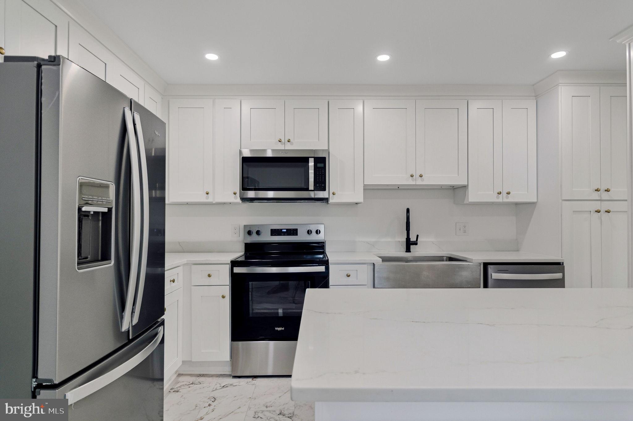 Real estate listing preview #9