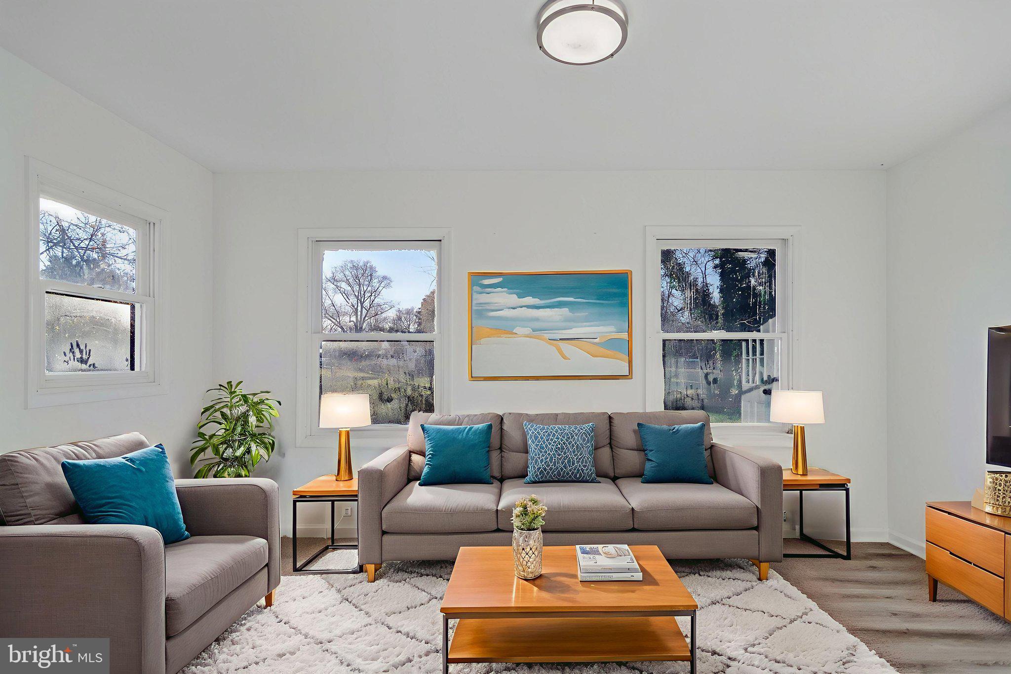 Real estate listing preview #12