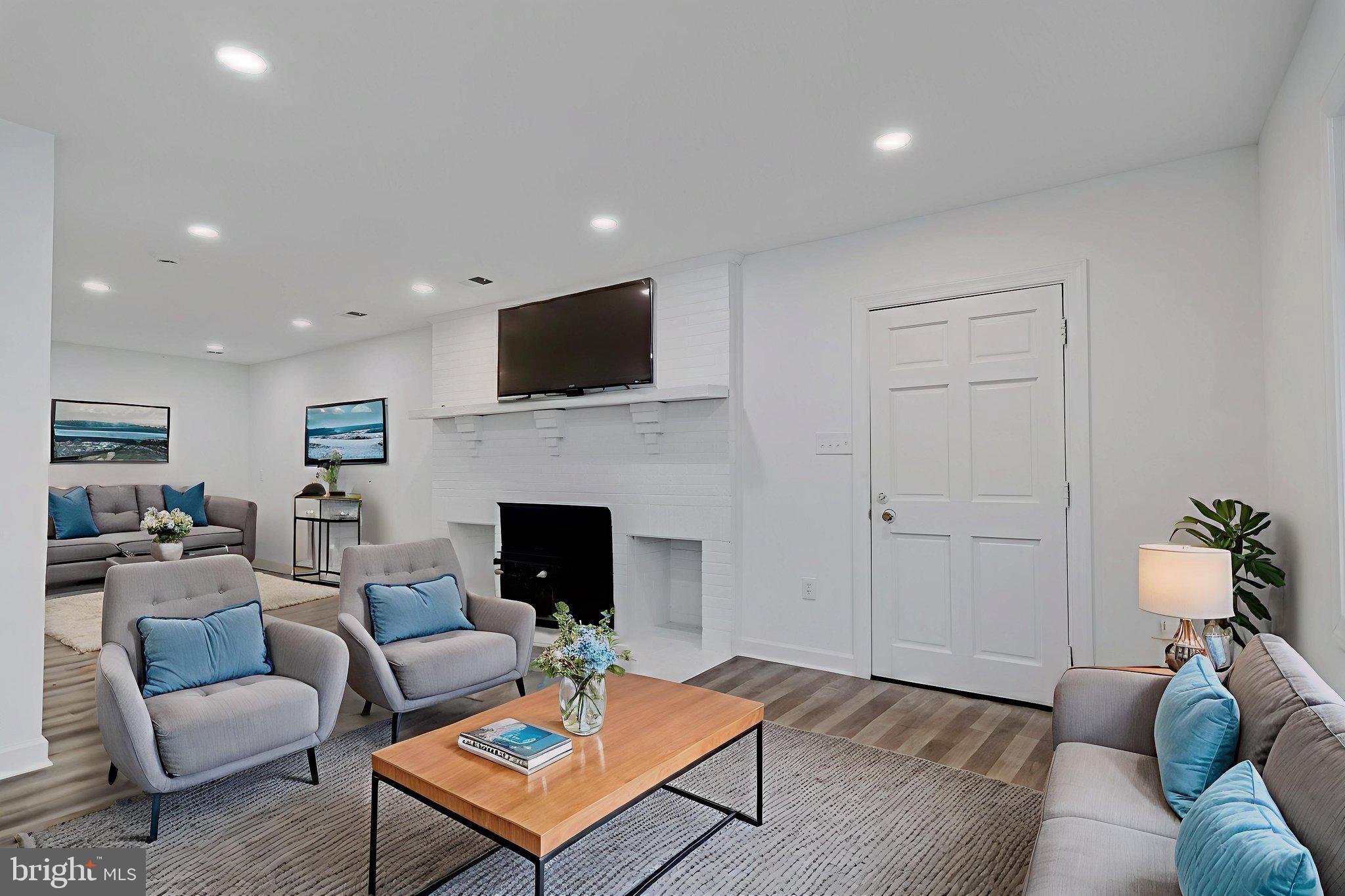 Real estate listing preview #13