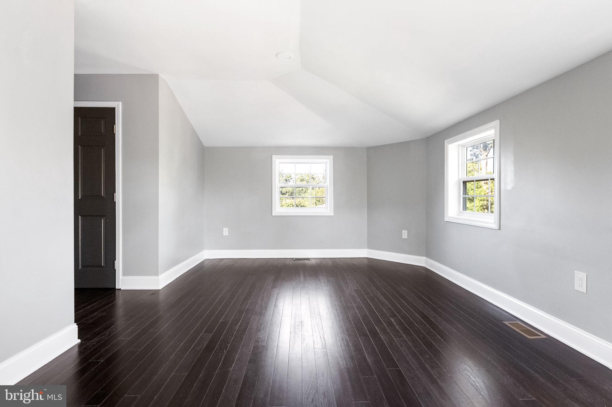 Real estate listing preview #51