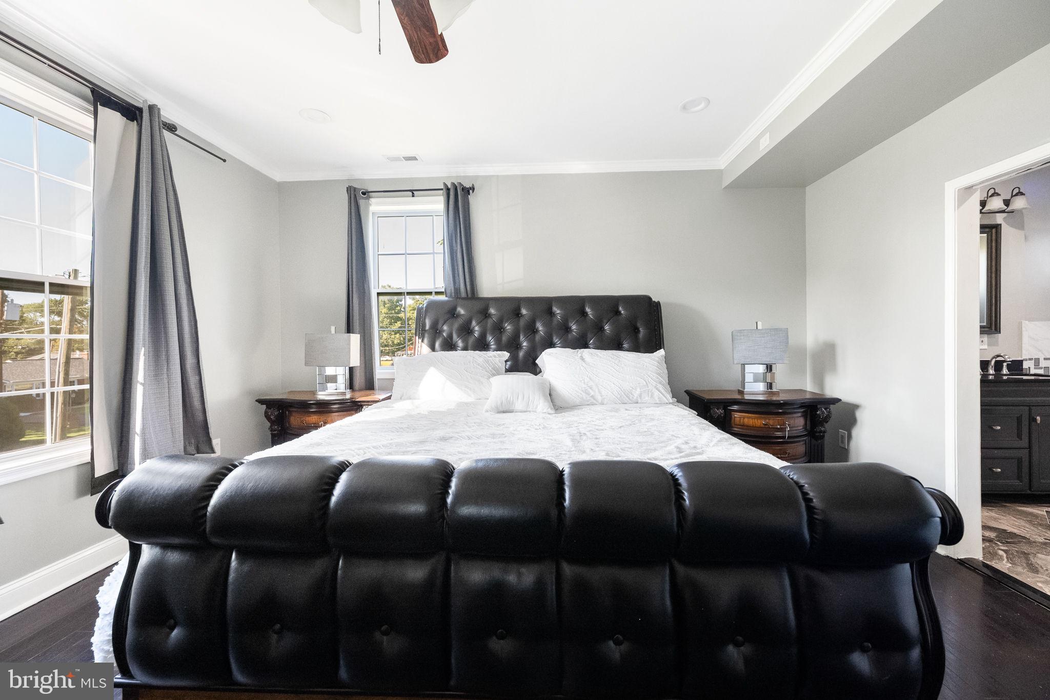 Real estate listing preview #32