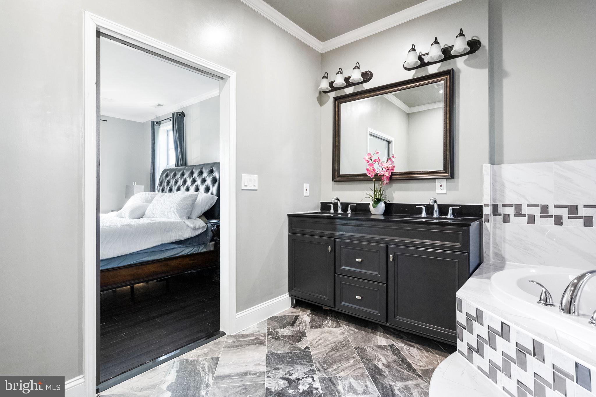 Real estate listing preview #33