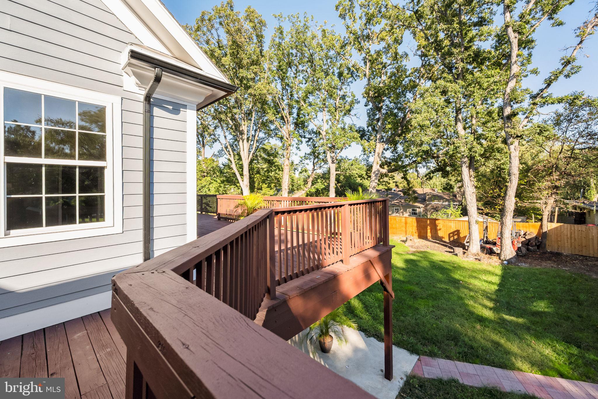 Real estate listing preview #64