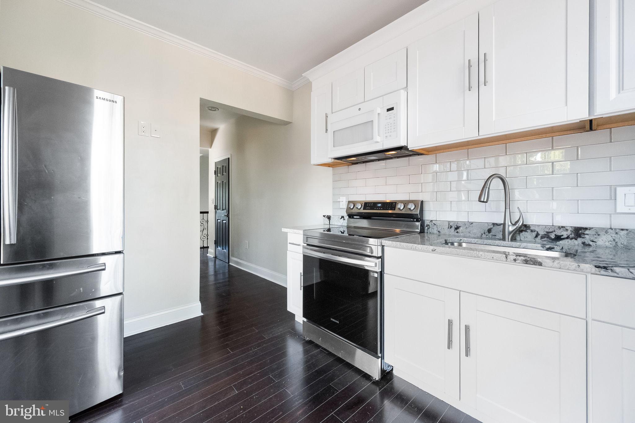 Real estate listing preview #38