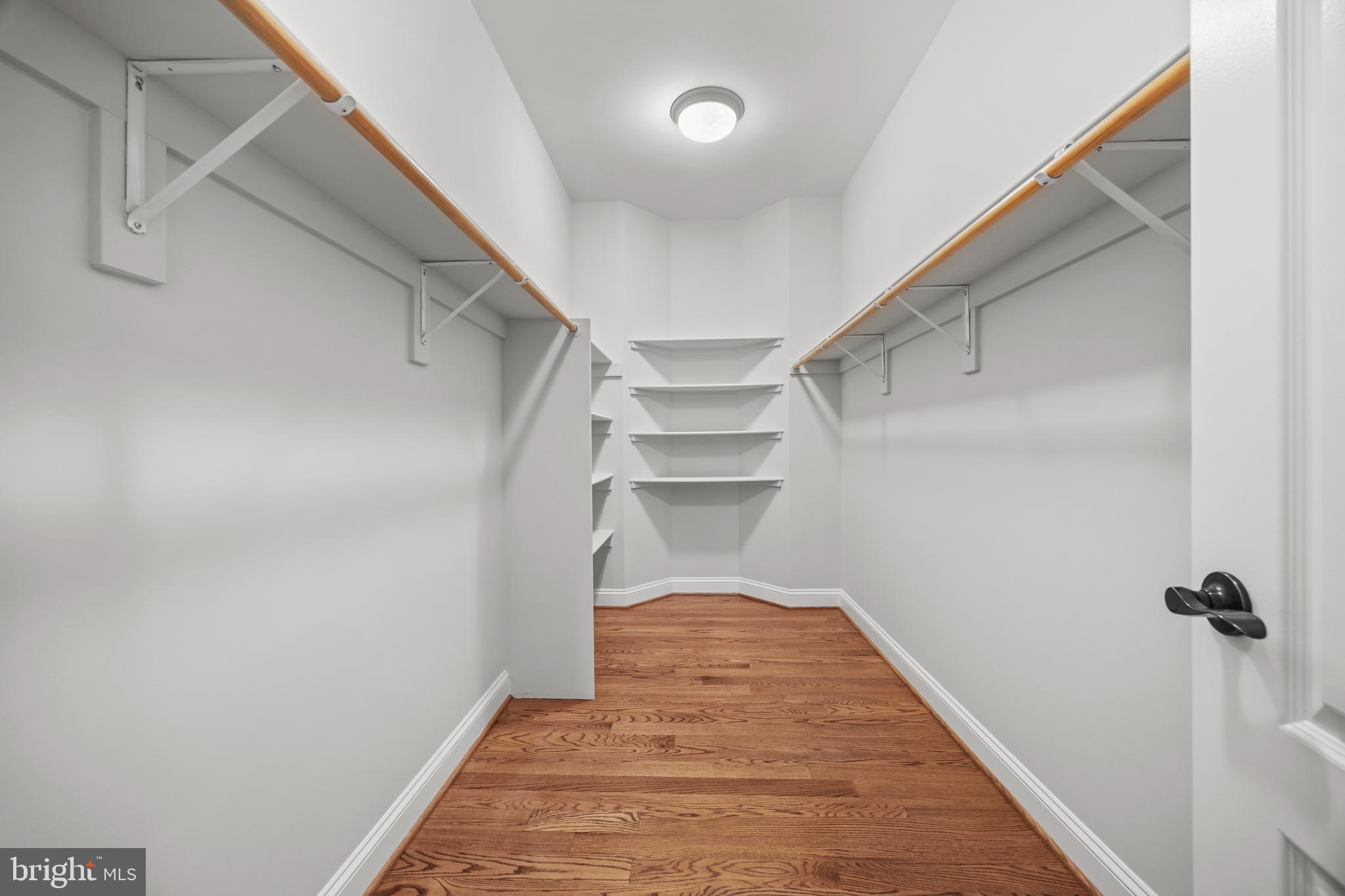 Real estate listing preview #34